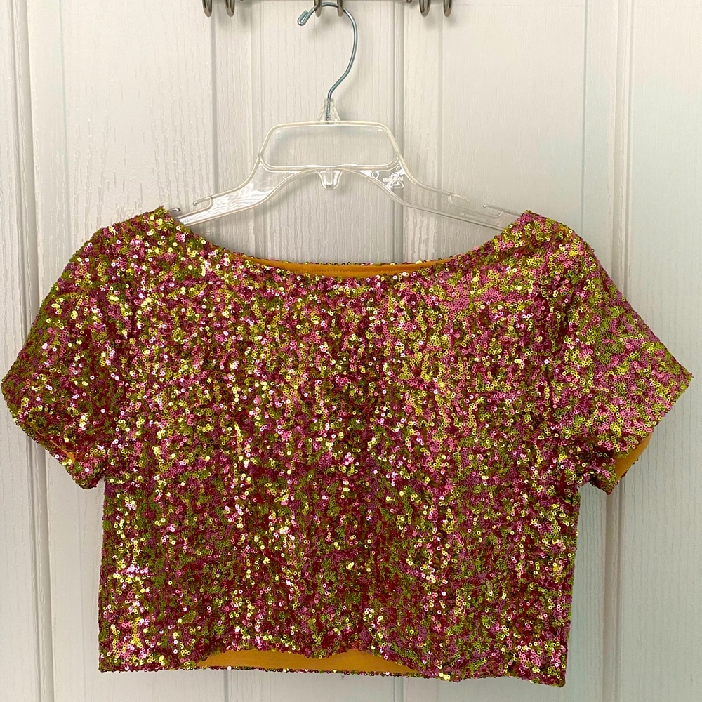 SEQUIN TOP *NWOT*